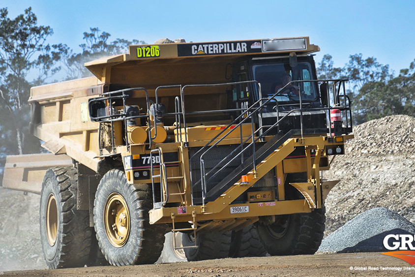 global-road-technology-caterpillar-mining-dust-suppression