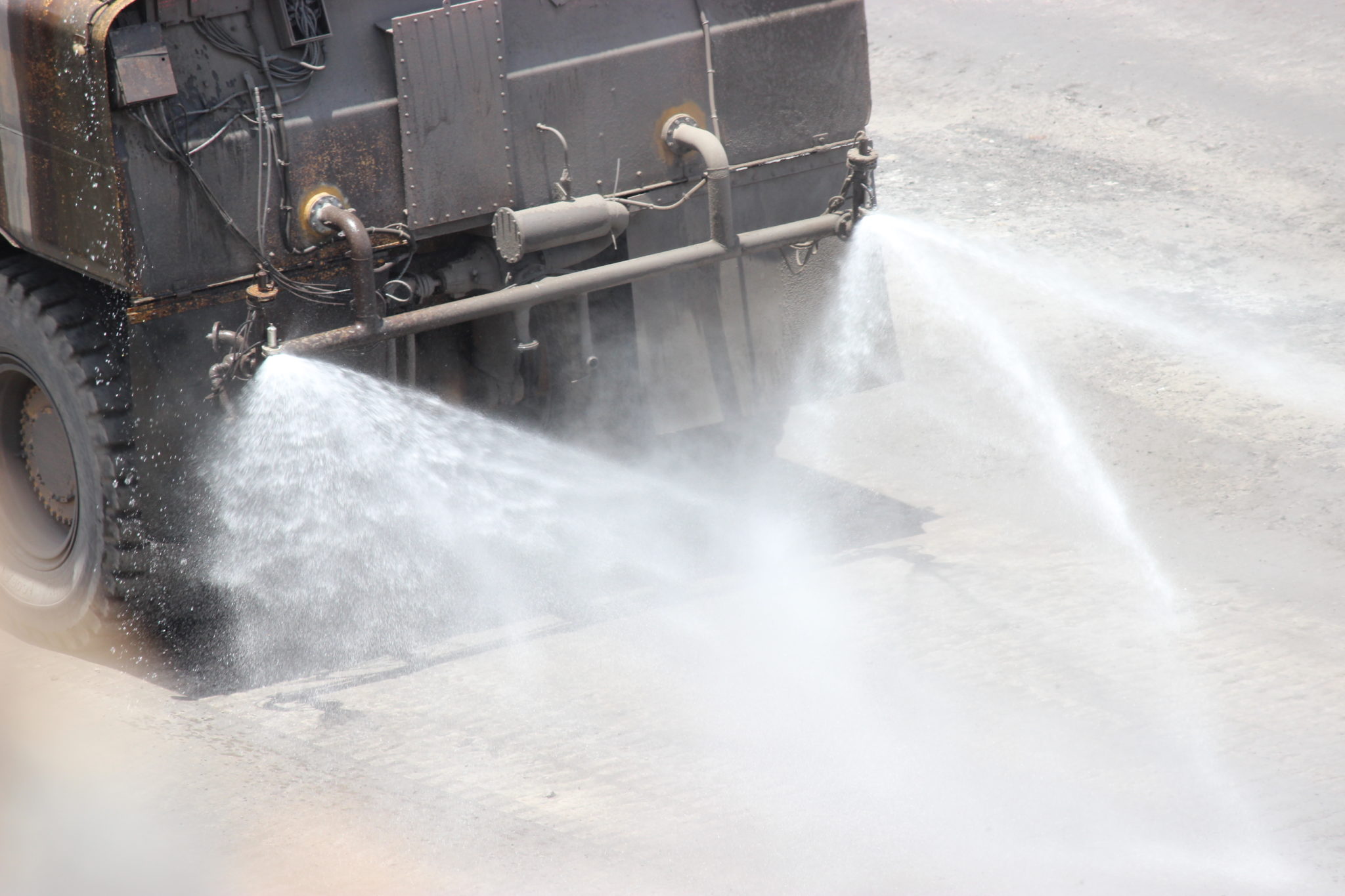 global-road-technology-dust-suppression-haul-road-mining