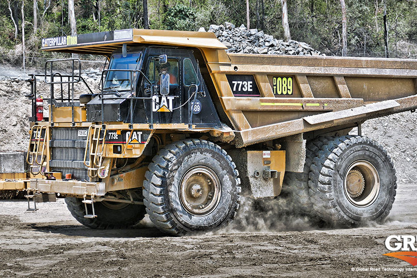 global-road-technology-haul-road-dust-suppression-mining-773e