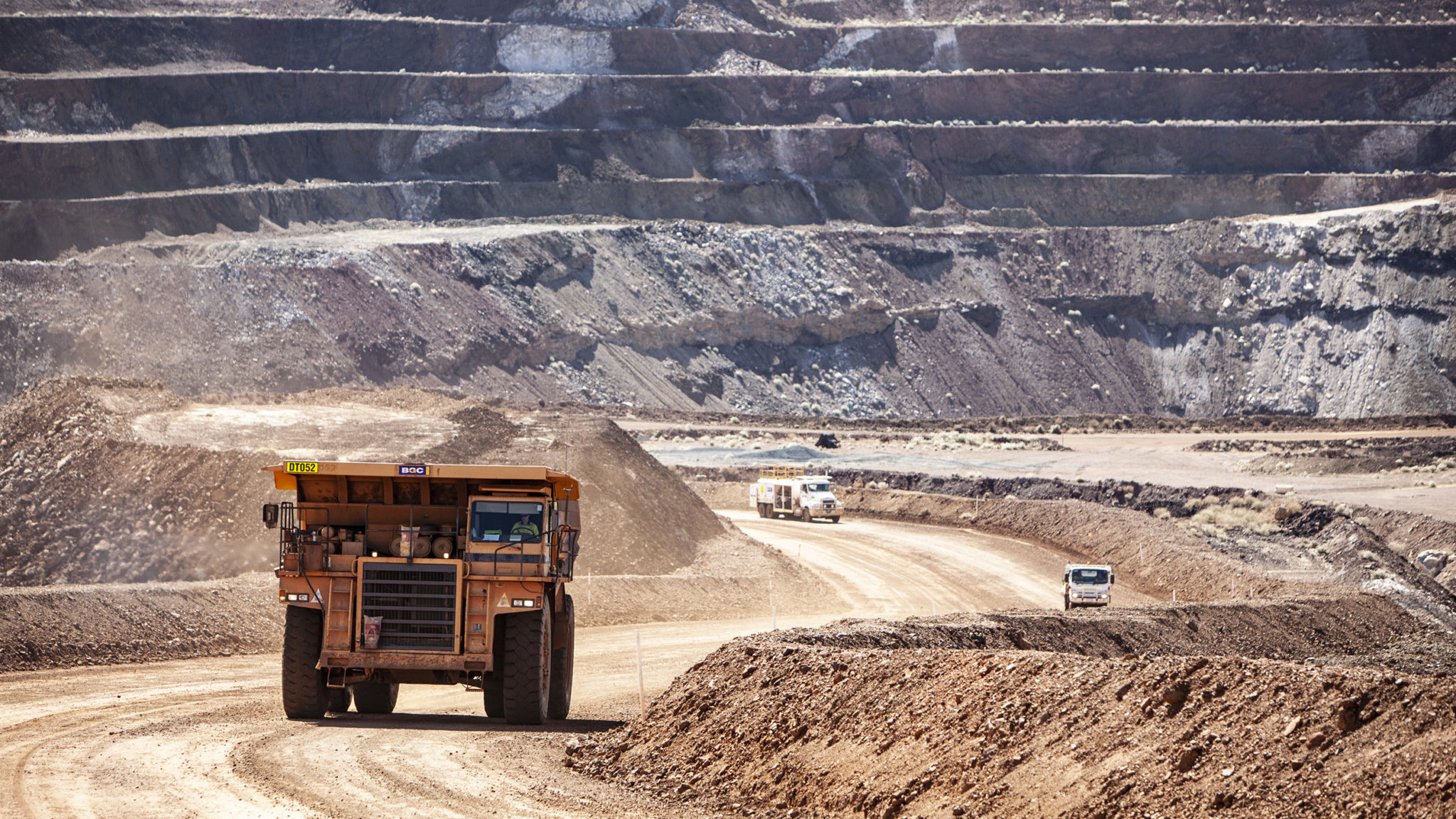 global-road-technology-dust-control-in-metalliferous-mining-in-australia