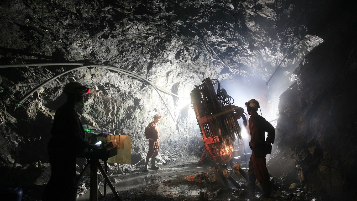 global-road-technology-dust-control-in-underground-coal-mines