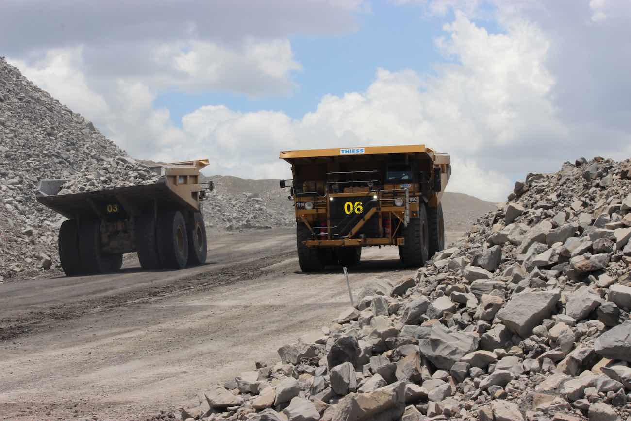 global-road-technology-dust-suppression-in-central-queensland (1)