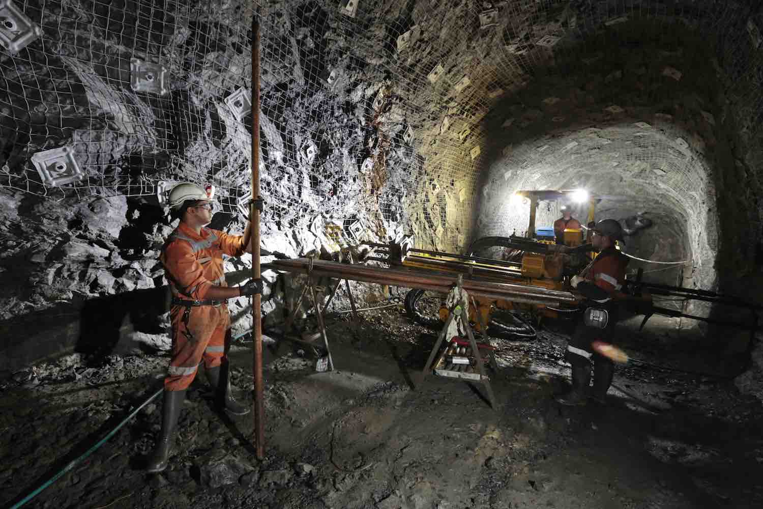mine-ventilation-control-of-dust-in-coal-mines
