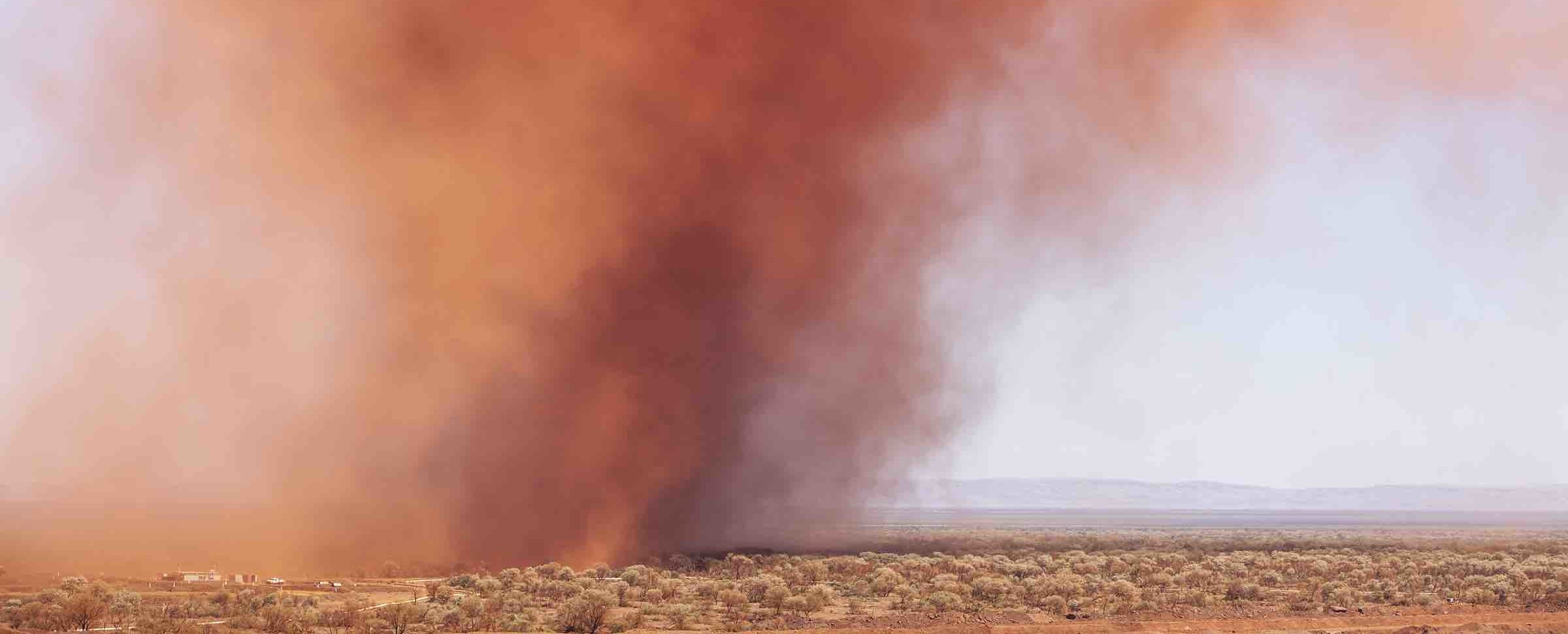 Huge Dust Storms Stretches 1800km Across Australia
