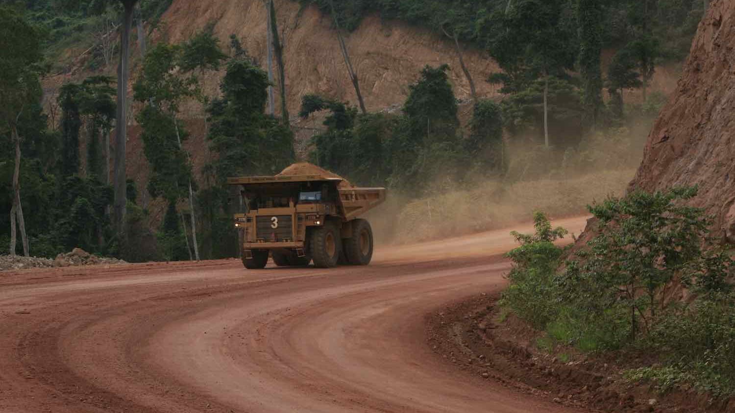 Unsealed Roads - Maintenance and Dust suppression solutions